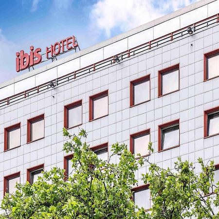 Hotel Ibis Berlin Messe Exterior foto