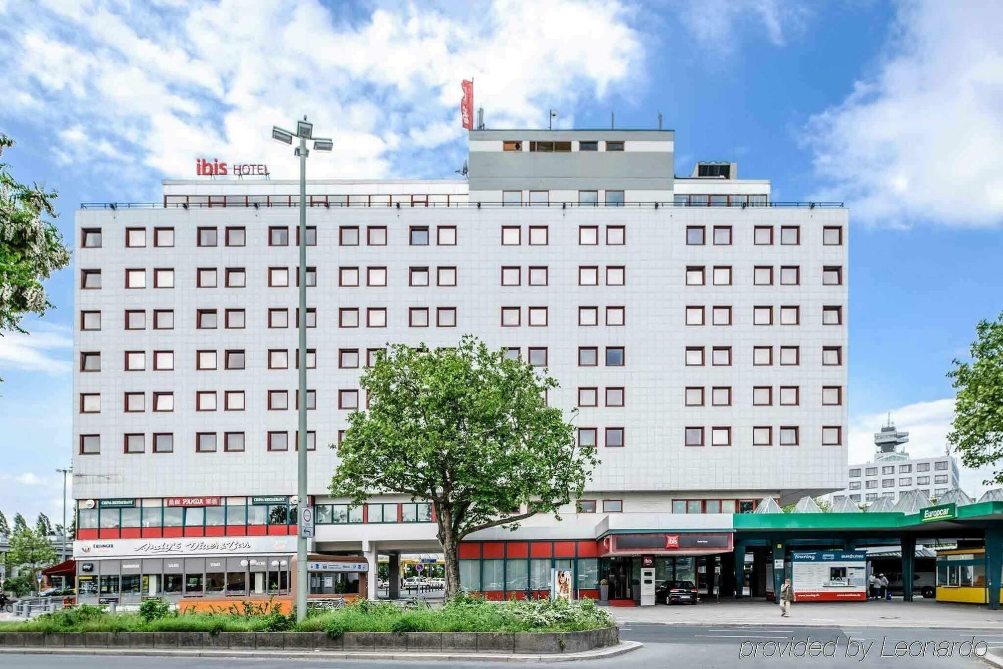 Hotel Ibis Berlin Messe Exterior foto